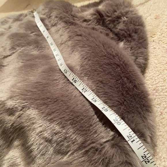 PULL&BEAR Faux Fur Coat L - Picture 9 of 16